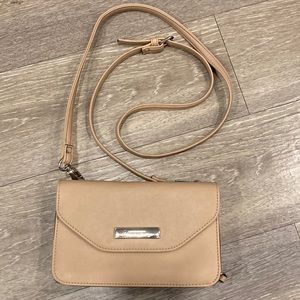 Nine West neutral crossbody bag